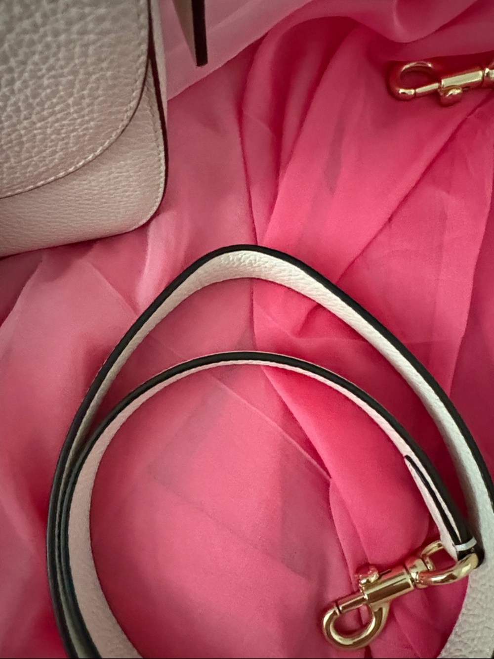 Coach Kleo Cream Pebbled Leather Purse Gold Hardware *FREE COACH ITEM INCLUDED* - Picture 16 of 16